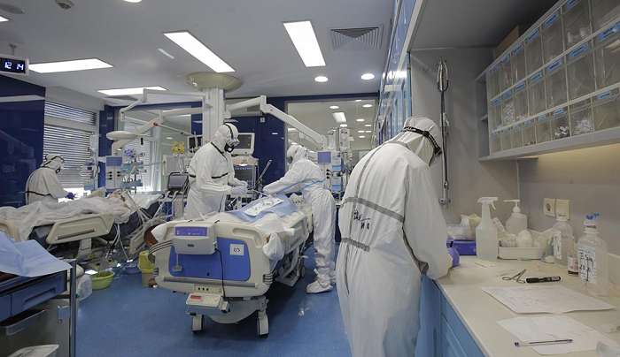 Κορωνοϊός: 11.487 νέα κρούσματα και 43 θάνατοι – Στους 267 οι διασωληνωμένοι