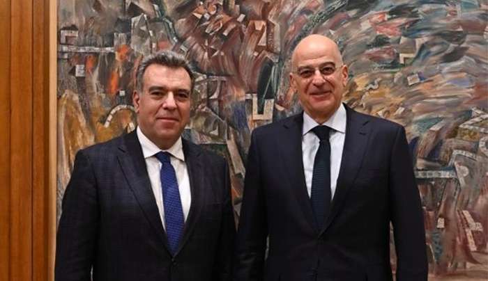 «Συνάντηση του Μάνου Κόνσολα με τον Υπουργό Εθνικής Άμυνας, Νίκο Δένδια, για την κατασκευή κατοικιών στα νησιά και την αντιμετώπιση του στεγαστικού προβλήματος των στελεχών των Ενόπλων Δυνάμεων»