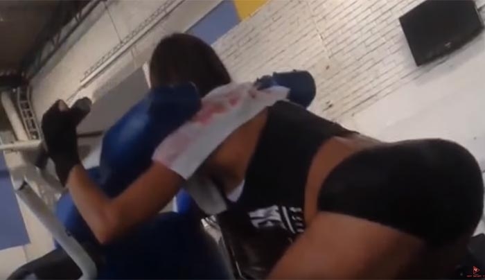 Αυτή η γυμνάστρια θα σε κάνει να λιώσεις στην γυμναστική και ο λόγος προφανής! (Βίντεο)