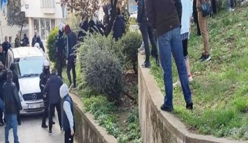"Ηθελαν να σκοτώσουν άνθρωπο, του έσπασαν το κρανίο" - Μάχη για τη ζωή του δίνει 30χρονος οπαδός του ΠΑΣ Γιάννινα