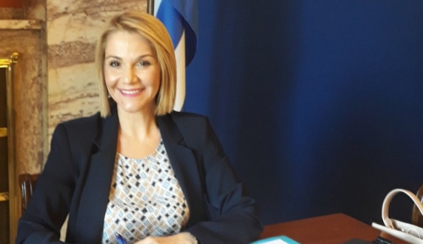 Το αίτημα για προσλήψεις στην Πυροσβεστική, μέσω διαγωνισμού με κριτήριο την εντοπιότητα, στη Βουλή από τη Μίκα Ιατρίδη