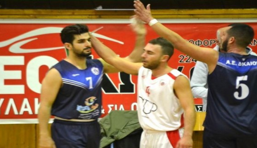 Η επιστροφή του Τρύπα!