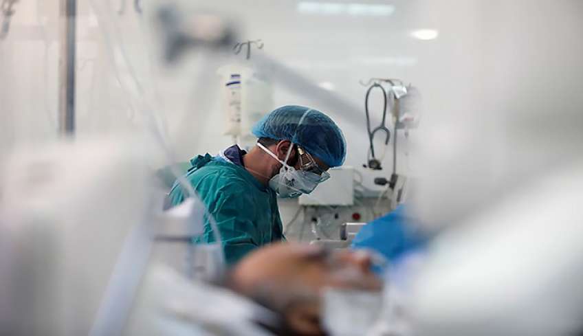 Κορωνοϊός: 7.365 νέα κρούσματα και 64 θάνατοι – Στους 291 οι διασωληνωμένοι