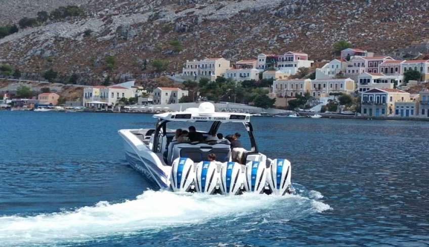 Στη Σύμη ο Τούρκος καναλάρχης και παραγωγός του Survivor Ατζούν Ιλίτζαλι