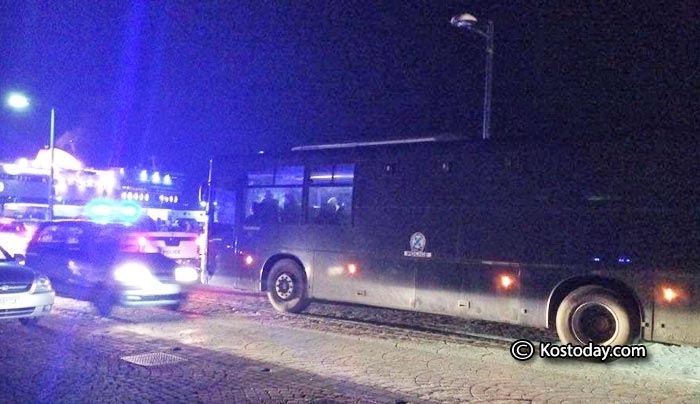 ΑΝΑΧΩΡΗΣΕ το "περιβόητο" μεταγωγικό όχημα της αστυνομίας από το ΛΙΜΑΝΙ της Κω (φωτό)