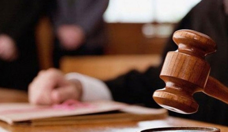 Απίστευτο και όμως ελληνικό: Πρόστιμο 300 ευρώ και προσωποκράτηση του πατέρα αν τα παιδιά κάνουν φασαρία