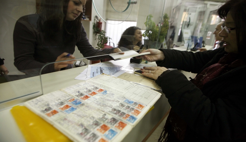 Σύνταξη πριν τα 62: Πώς θα κερδίσετε έως 7 έτη (εγκύκλιος)