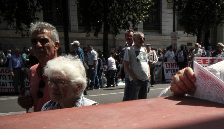 Αναδρομικά: Πώς θα πάρετε πίσω τα χρήματά σας σε δόσεις των 3.000 ευρώ
