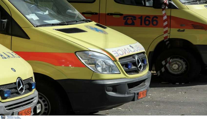 Βέροια: Ασθενής πλάκωσε στις μπουνιές διασώστη μέσα σε ασθενοφόρο επειδή διαφώνησε με τη διαδρομή