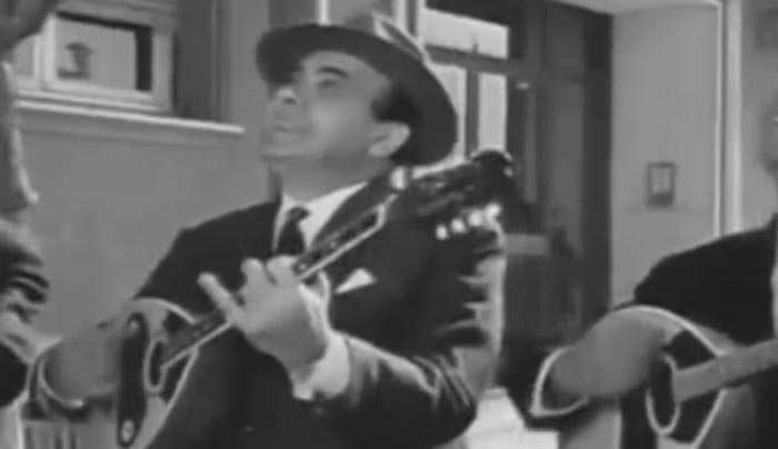 Τι είχα Γιάννη τι είχα πάντα... ! -Δείτε το βίντεο που σαρώνει στο διαδίκτυο  (Βίντεο)
