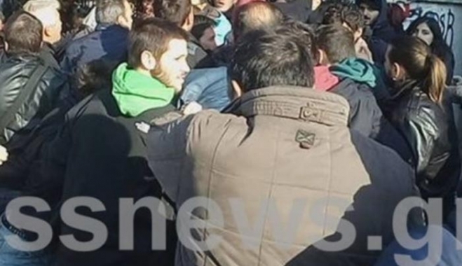 Θεσσαλονίκη: Επεισόδια και ξύλο - Έδιωξαν μέλη του ΣΥΡΙΖΑ από την πολυτεχνική σχολή (βίντεο)