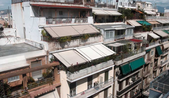Έρχεται διπλός «σεισμός» στα ακίνητα - Φόβοι για νέο «κραχ»