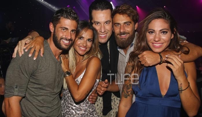 Survivor: Διάσημοι και Μαχητές έγιναν μια ομάδα και ξεσάλωσαν στα μπουζούκια