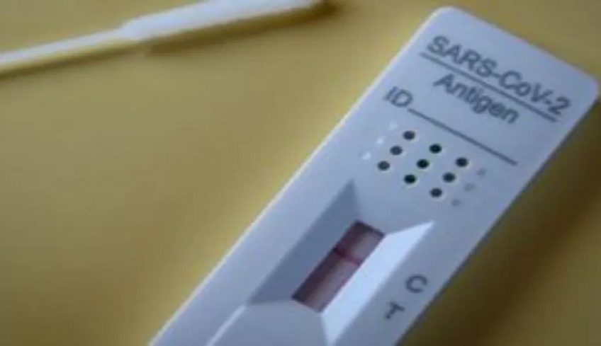 Self-tests: Πώς θα διατεθούν από 14-19 Ιουνίου σε εκπαιδευτικούς και μαθητές