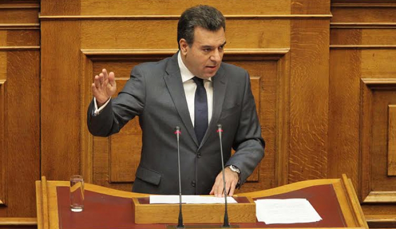 «Ερώτηση του Μάνου Κόνσολα για να δοθεί η δυνατότητα συνυπηρέτησης αναπληρωτών και ωρομίσθιων εκπαιδευτικών που τυγχάνουν σύζυγοι, στις νησιωτικές περιοχές»