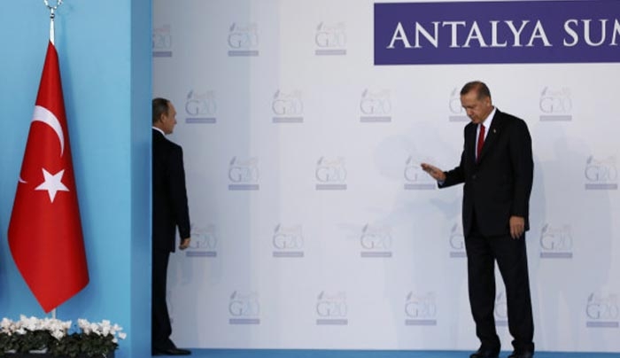Απολογία Ερντογάν σε Πούτιν για την "ανατροπή" του Άσαντ