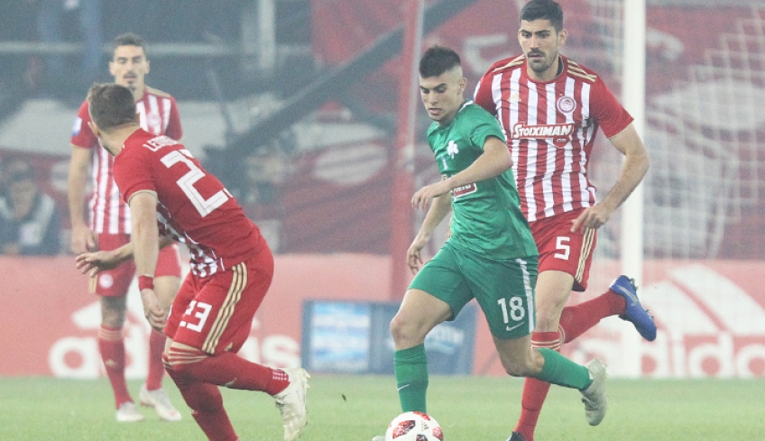 Ο Κάτσε την «φωτοβολίδα», ο Σισέ την λύτρωση – 1-1 το ντέρμπι Ολυμπιακού-Παναθηναϊκού
