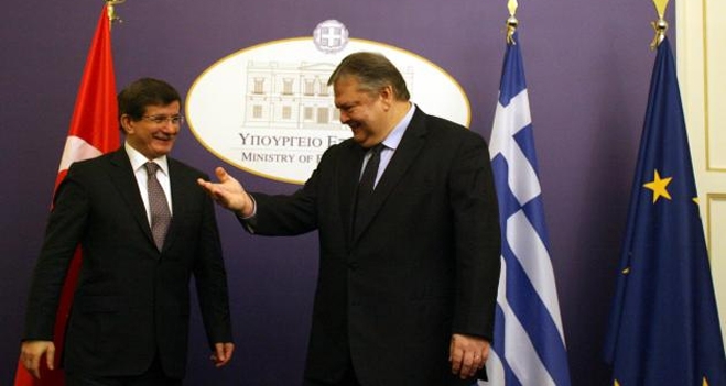 Απόπειρα δολοφονίας Νταβούτογλου στην Αθήνα "ανακάλυψαν" οι Τούρκοι