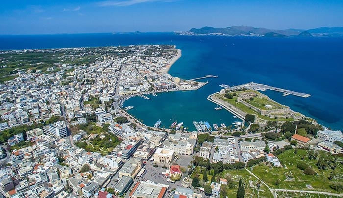 Η Κύπρος τείνει χείρα βοηθείας προς την Κω