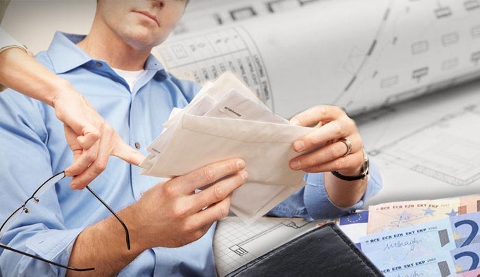 Αυτοί θα πληρώσουν 300 εκατ. ευρώ φόρους για να καλυφθούν οι «μαύρες τρύπες» – Το παρασκήνιο και οι συζητήσεις με τους θεσμούς