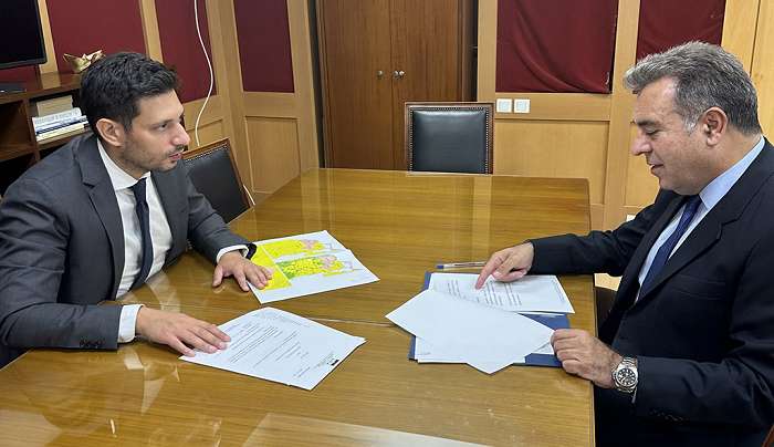 «Δίνεται λύση στο πρόβλημα με τις χιλιάδες πράξεις που εκκρεμούν στο Κτηματολόγιο Ρόδου – Συνάντηση του Υφ. κ. Κυρανάκη με τον Μάνο Κόνσολα»