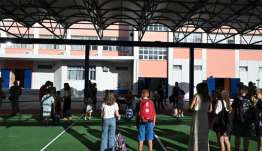 Προσλήψεις αναπληρωτών: Έρχονται σήμερα 30.000 - Στα 20.000 τα κενά στο πρώτο κουδούνι στα σχολεία