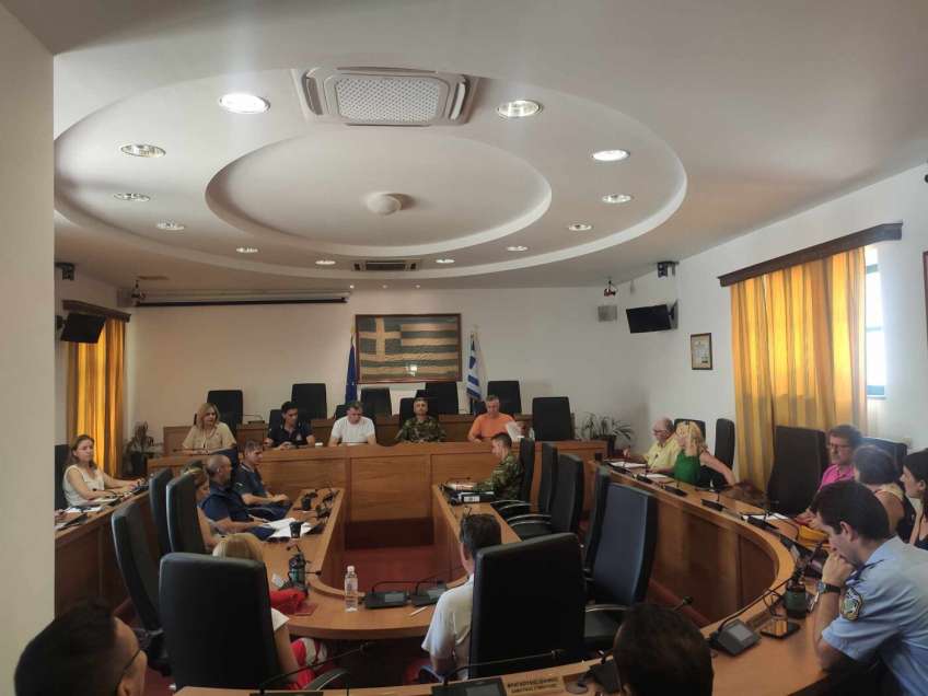 Ενότητα και χαμηλοί τόνοι, το μεγάλο ζητούμενο αυτών των ημερών, που η Ελλάδα φλέγεται!