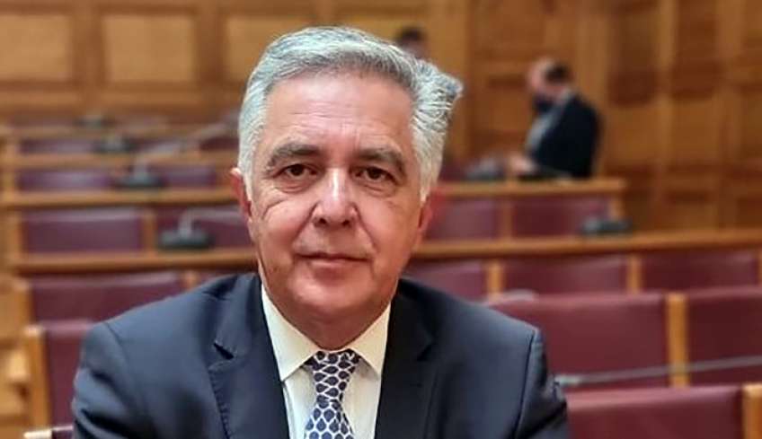 Απάντηση στην αναφορά του Βασ. Υψηλάντη για την ασφάλιση των ξεναγών από το Υπ. Εργασίας