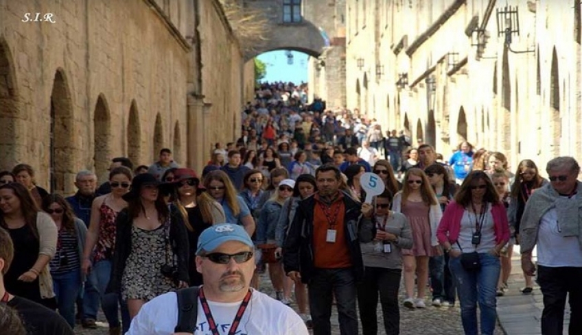 Πρωτιά της Περιφέρειας Νοτίου Αιγαίου το 2018 σε διανυκτερεύσεις, εισπράξεις και δαπάνη ανά επίσκεψη