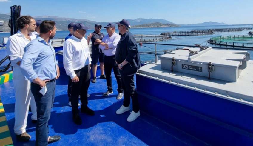 Η πρώτη φορτηγίδα αυτόματης παροχής ιχθυοτροφών εγκαινιάστηκε στη Ρόδο