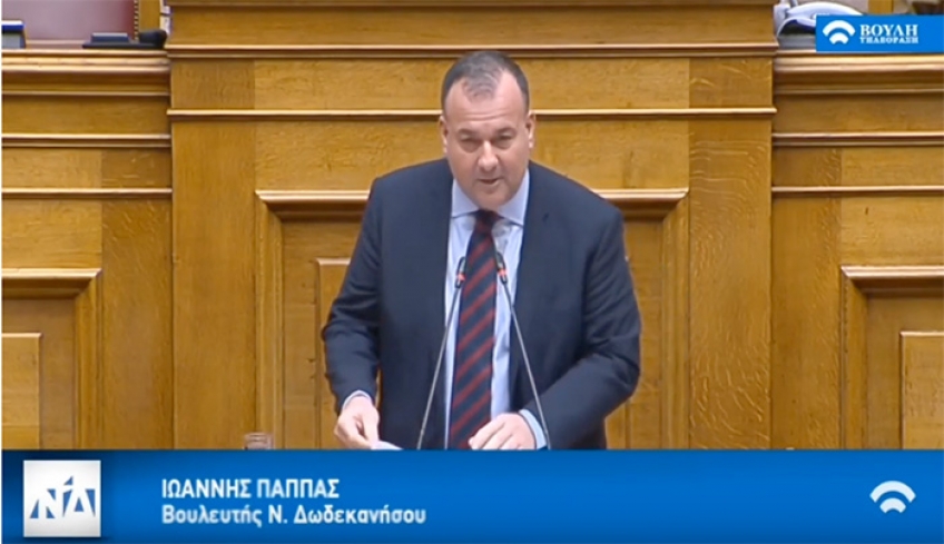 Ιωάννης Παππάς: Aν ήξερε ο Μάο Τσε Τουνγκ ότι τη φράση του «Μεγάλη αναταραχή, θαυμάσια κατάσταση»  θα τη χρησιμοποιήσει ο Αλέξης Τσίπρας  για την απλή αναλογική. Ίσως και να μην την έλεγε ποτέ .
