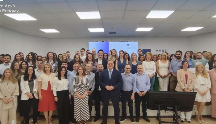 ΑΑΔΕ: 385 νέοι Εφοριακοί και Τελωνειακοί υπάλληλοι