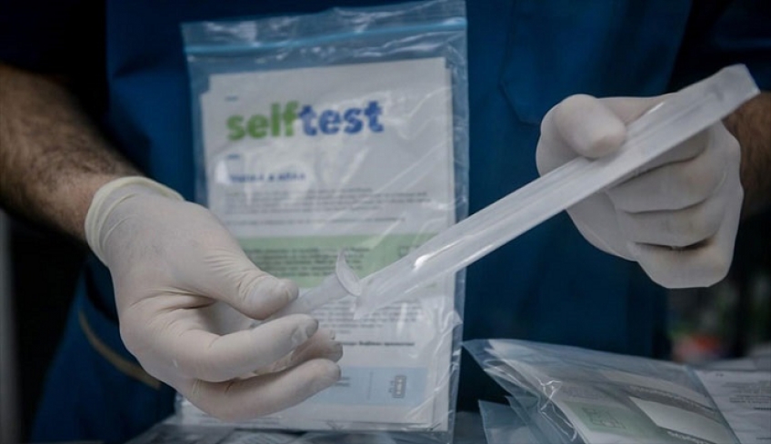 Άνοιγμα σχολείων: Τα 858 έφτασαν τα θετικά self test μαθητών