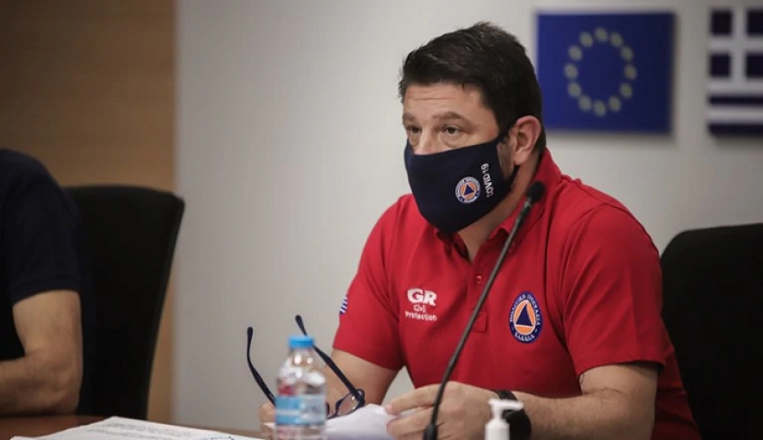 Κακοκαιρία Ιανός: Νέο μέτωπο προαναγγέλει ο Χαρδαλιάς - Καταιγίδες σε Στερεά και Θεσσαλία - Πότε "χτυπάει" την Αττική