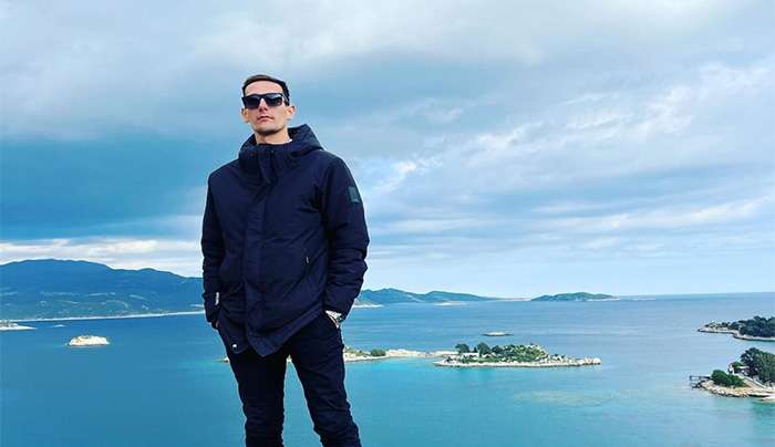 ΠΑΠΑΒΑΣΙΛΕΙΟΥ ΚΩΝΣΤΑΝΤΙΝΟΣ: Η ΖΩΗ ΤΟΥ ΑΣΤΥΝΟΜΙΚΟΥ ΤΕΛΙΚΑ ΜΕΤΡΑΕΙ ?