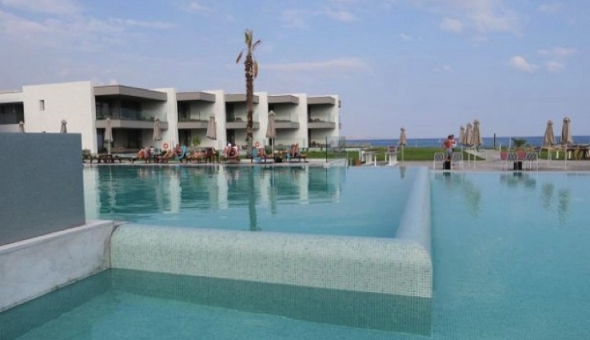 Holiday Check: Τις τελευταίες ημέρες «εκτινάχθηκαν» οι κρατήσεις για Ρόδο και Κω