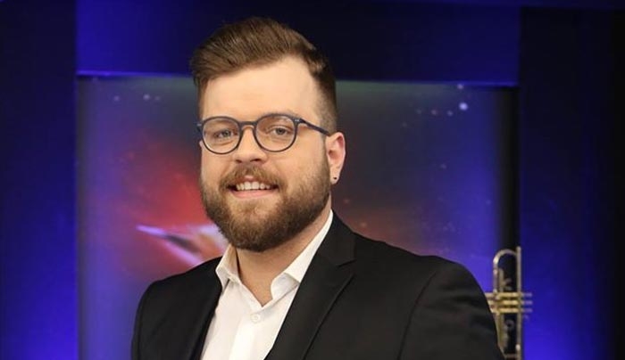 Ο Δημήτρης Γερογιάννης "βάζει πλώρη" για τελικό - "Ζηλευτός και πολύ ουσιαστικός" (βίντεο)