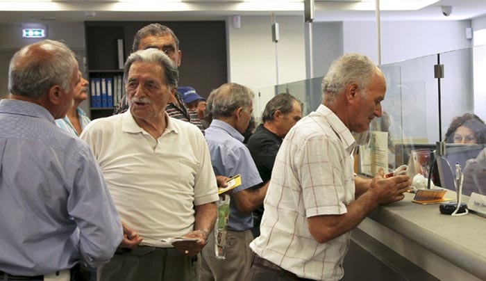 Νέο Ασφαλιστικό και μειώσεις 13% στις συντάξεις άνω των 1.000 ευρώ
