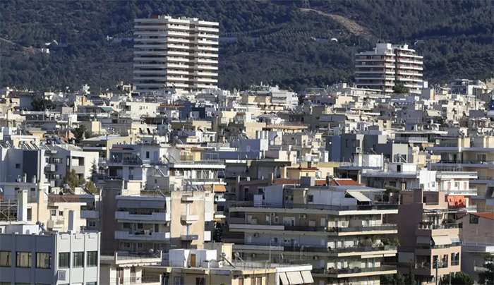 Διπλός κόφτης εφορίας και ιδιοκτητών στην αύξηση προσφοράς διαμερισμάτων