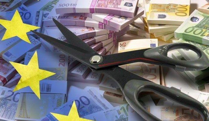 «Κούρεμα» οφειλών για χιλιάδες δανειολήπτες