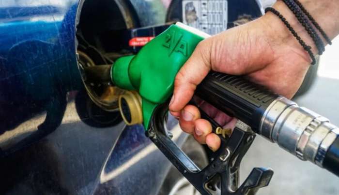 Επιστρέφει το Fuel Pass: Έκτακτο επίδομα για βενζίνη και πετρέλαιο
