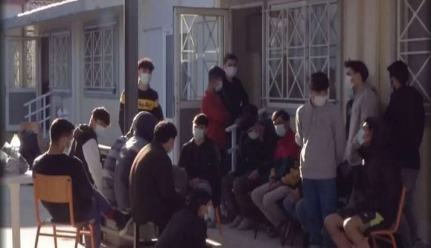 Έβρος: Σε ΚΥΤ της Ορεστιάδας οι 28 από τους 92 μετανάστες που βρέθηκαν γυμνοί