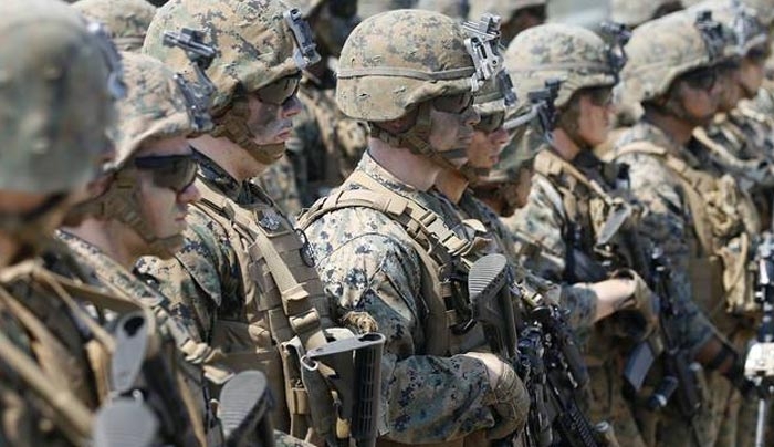 «Ή τώρα ή ποτέ»: Ο Τραμπ στέλνει εκατοντάδες πεζοναύτες στη Συρία στη μάχη κατά του ISIS (βίντεο)