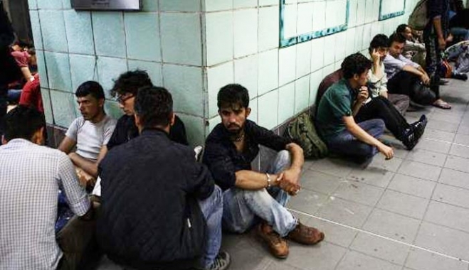 Η Βιέννη στέλνει 100 ειδικούς από την Αστυνομία και τις Ενοπλες Δυνάμεις για τα hot spot σε Ελλάδα και Ιταλία
