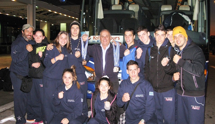 21 μετάλλια στο Πανελλήνιο Πρωτάθλημα Kick Boxing κατέκτησαν οι «KOS FIGHTERS CLUB»