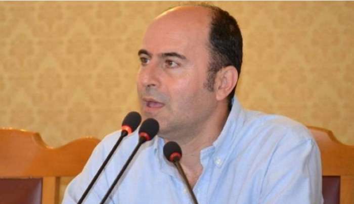 Στήριξη της ΕΜΔΥΔΑΣ στον Ιάκωβο Γρύλλη για την εναντίον του αγωγή από την εταιρεία «Μαρίνες Ρόδου Α.Ε.»