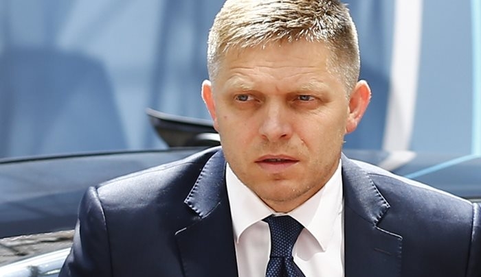 «Σχέδιο Β» για το κλείσιμο των συνόρων στην Ελλάδα ζητάει ο Σλοβάκος πρωθυπουργός