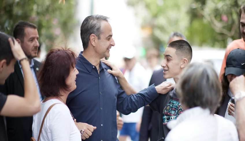 Η ώρα της κάλπης: Στις 19:00 το exit poll -Οι εκτιμήσεις στα επιτελεία των κομμάτων
