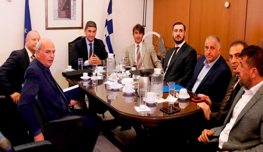 Ελληνικό ποδόσφαιρο: «Ξεπαγώνουν» οι λέσχες οργανωμένων οπαδών και η δημιουργία μητρώου φιλάθλων
