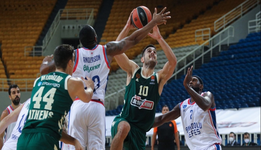 Euroleague: «Λύγισε» στο τέλος ο Παναθηναϊκός - Εχασε 80-77 από την Εφές